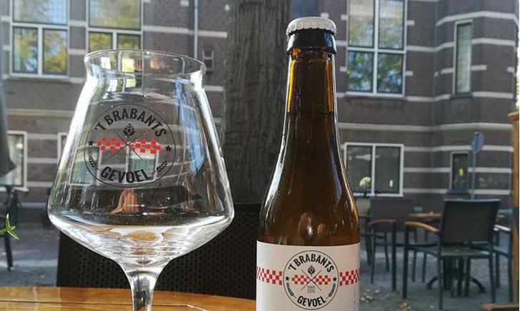 't Brabants Gevoel Fles en Glas